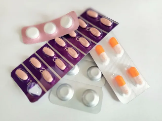 男性更年期障害サプリの使用前に注意すべきポイント