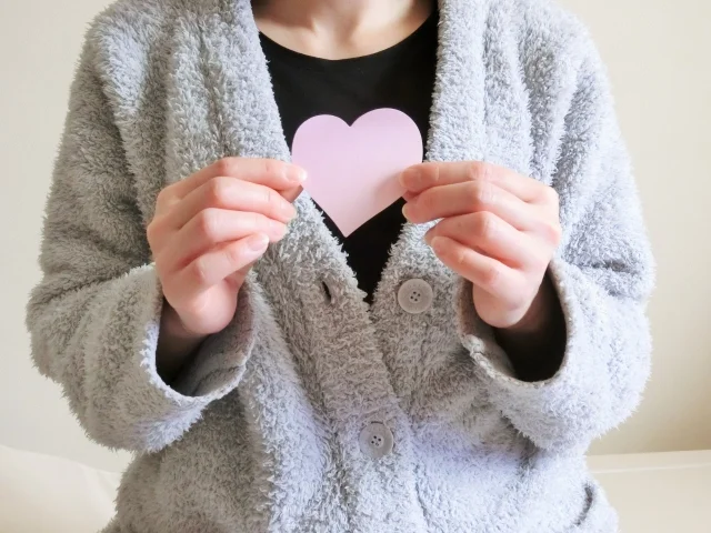 気にしすぎる性格に悩む繊細な気持ちのイメージ